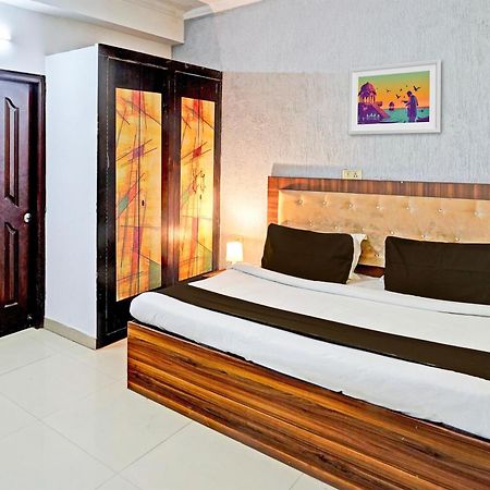 Super Hotel O Palm เดห์ราดุน ภายนอก รูปภาพ