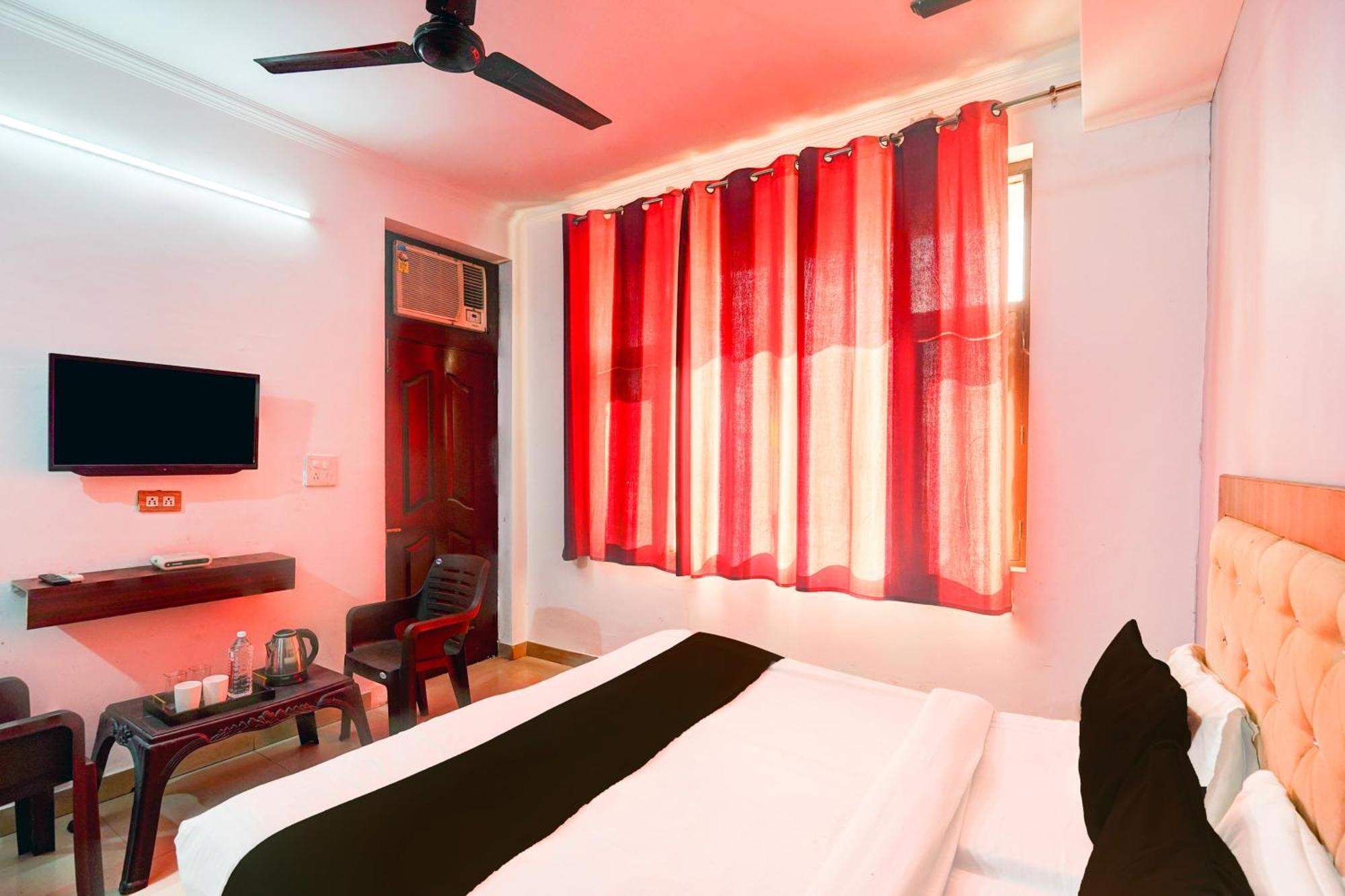 Super Hotel O Palm เดห์ราดุน ภายนอก รูปภาพ